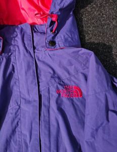 THE NORTH FACE PURPLE JACKET