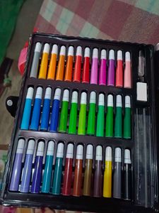 150 Piece Art Set