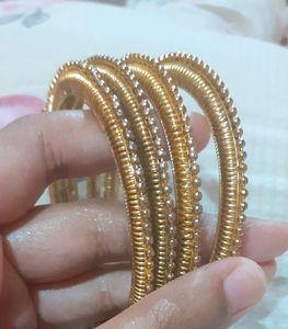 MULTI COLOUR BANGLES AND GOLDEN BANGLES