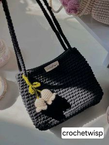 Crochet Lily of the Valley Bag