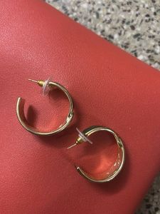 Elegant Green &amp; Gold Hoop Earrings