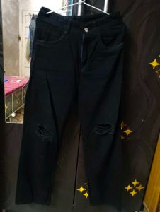 Black Ripped Jeans