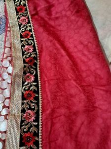 Stunning Embroidered Saree💃💃🎉🎉