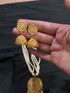 Exquisite Pearl Necklace &amp; Jhumka Set