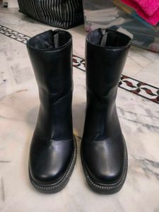 Black Chunky Platform Boots