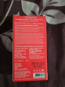 Dot &amp; Key Strawberry Dew Tinted Sunscreen