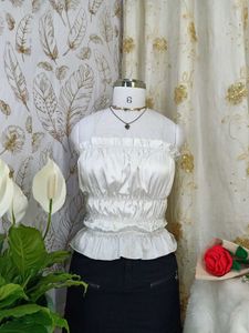🌼White Ruched Strappy Crop Top🌼