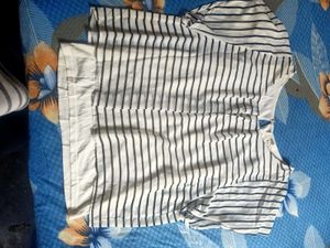 Chic Striped Casual Top