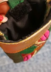 Embroidered Leaf mobile pouch