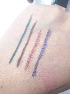 Myglamm manish Malhotra 24h Kajal And Eyeliner