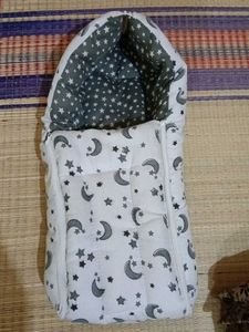 Jhula Free with Baby bedding set
