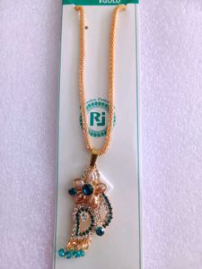 Exquisite Flower Pendant Necklace hh