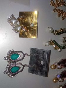 all 13 in 200 Assorted Dangle Earrings