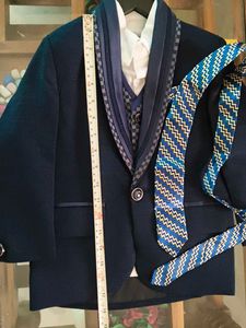 Elegant Boys suit