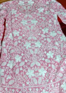Elegant Pink Chikankari Kurta