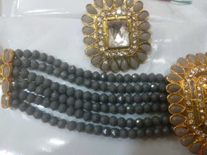 Elegant Grey Bead Choker Necklace Set