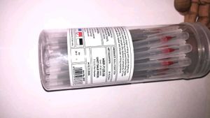 25 pieces of Doms ball pen