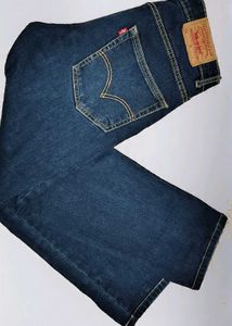 Levi's Dark Wash Jeans 32 west length 36