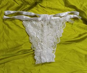 Lace Thong panty to pis
