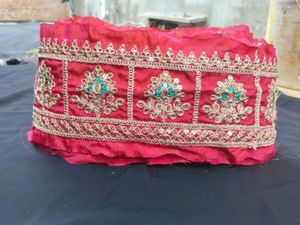 Embroidered Golden Trim shain lace