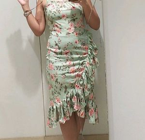 Floral Dress 🌷