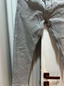 Grey Wash Jeans, Waist- 36 Strechable