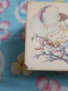 Musical Box Winding No Cell Used