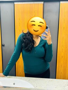 Ribbed Green V-Neck Long Sleeve Top