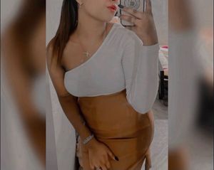 short skirt
