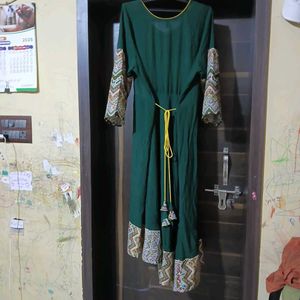 Green Kurta with Printed Sleeves