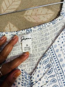 Printed top worn once