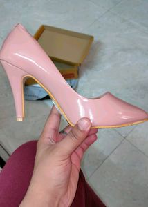 Shoetopia Women Pink Solid Pump (EURO 39)