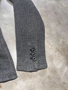 Mango suit blazer in a grey herringbone pattern wi