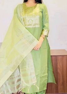 Elegant Light Green Kurta Set with Dupatta