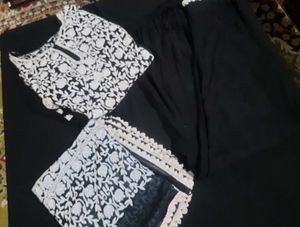 Elegant Black &amp; White Embroidered Kurti