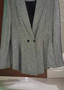 Chic Grey Blazer