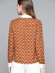 Geometric Print Button-Up