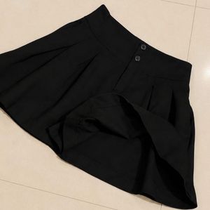 Black Pleated Mini Shorts