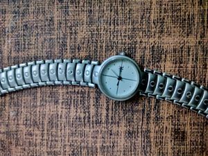 Branded Stylish Silver Watch !