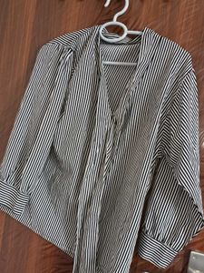Chic Striped Blouse