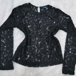 Chic Black Lace Long Sleeve Top