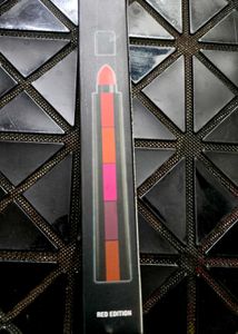 5-in-1 Lipstick - Red Edition