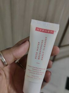 Hyrphen Rice Water Brightening Cleanser