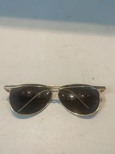 Stylish Aviator Sunglasses