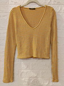 Forever 21 Mustard Yellow Top