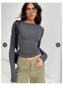 gray long sleeve tshirt