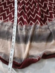 Chic Maroon Zigzag Print Dress
