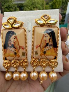 Rani Padmawati Traditional Earrings