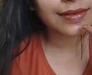Zudio Click It Hi-Shine Lipstick, Creame Pretty 02
