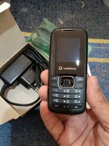 Vodafone 226 FM Mobile Phone without battery